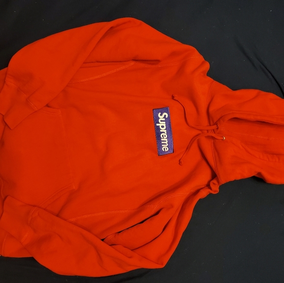 Rare Supreme Box Logo Hoodie - Picture 2 of 8